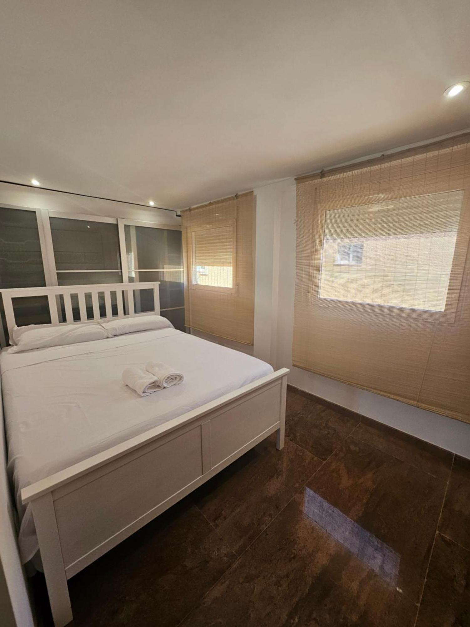 Chalet Adosado En La Playa クリェラ エクステリア 写真